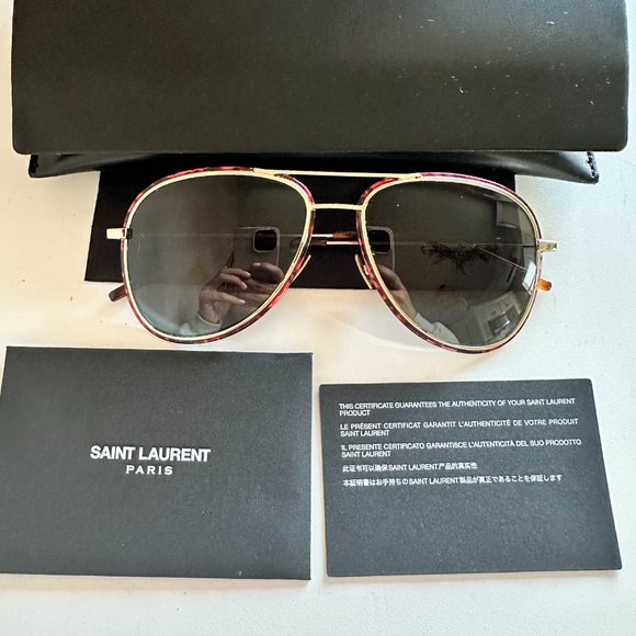 Saint Laurent Tortoiseshell Aviators - Picture 4 of 4